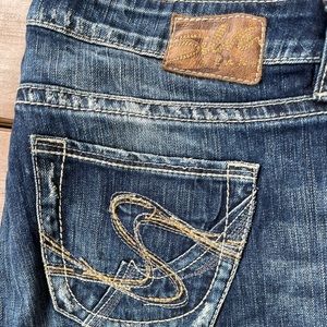 Buckle jeans silver brand Lola size 28